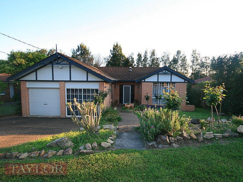 35 Kerrie Road, Oatlands NSW 2117