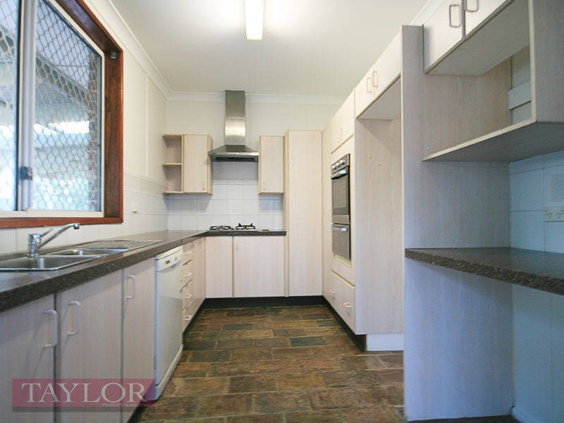 35 Kerrie Road, Oatlands NSW 2117