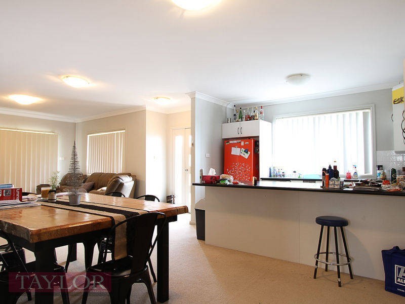 1/133 Casey Drive, Singleton NSW 2330