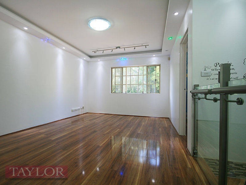 84/40 Strathalbyn Drive, Oatlands NSW 2117