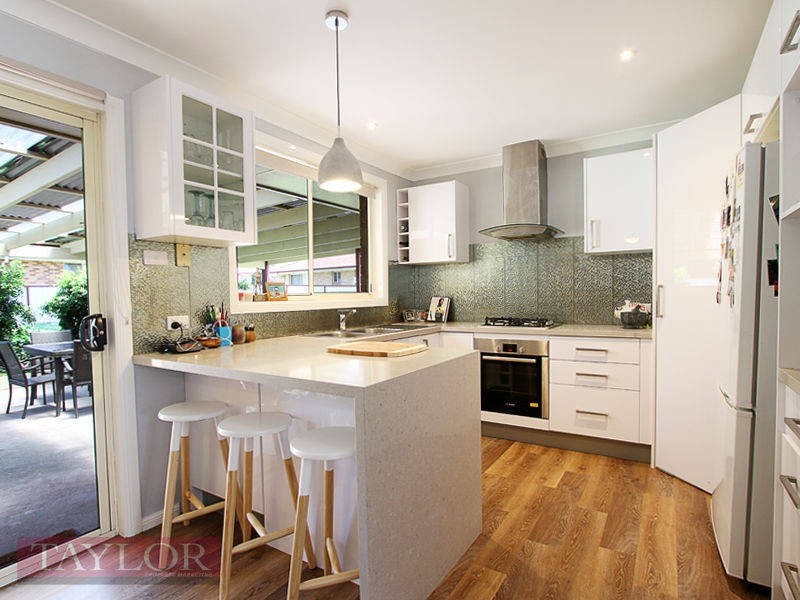 19 Eggleton Close, Singleton NSW 2330