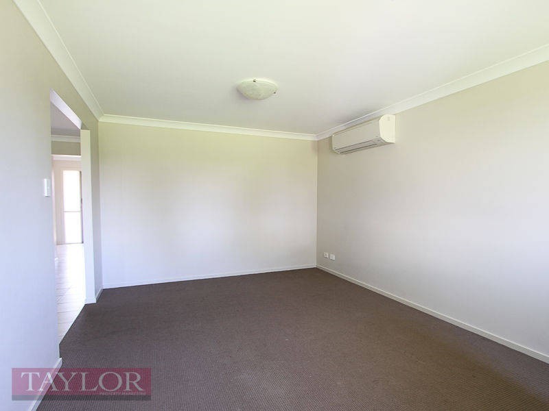 5 Prestwick Place, Cessnock NSW 2325