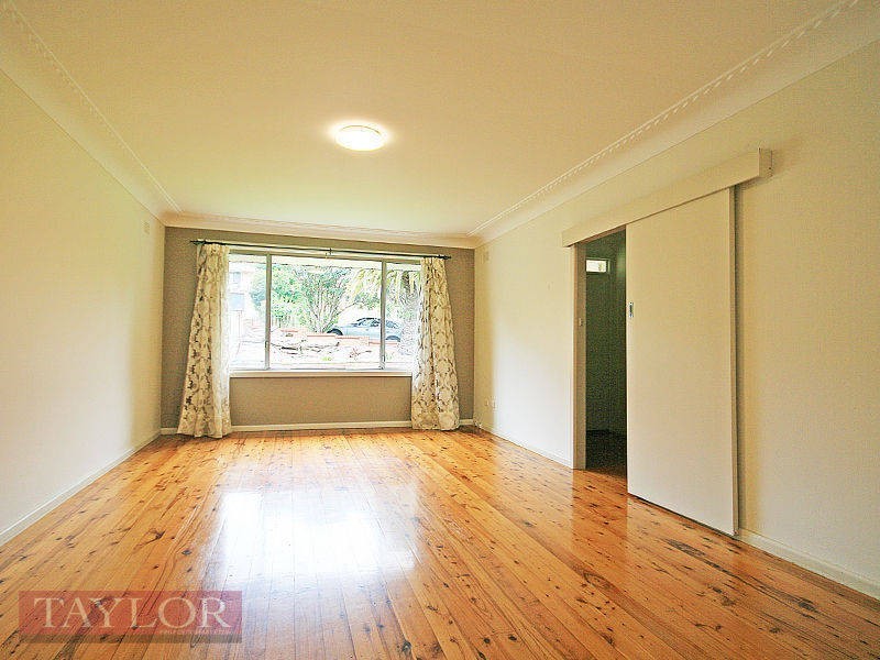 33 Girralong Avenue, Baulkham Hills NSW 2153