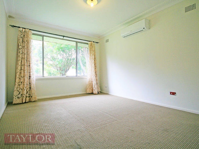 33 Girralong Avenue, Baulkham Hills NSW 2153