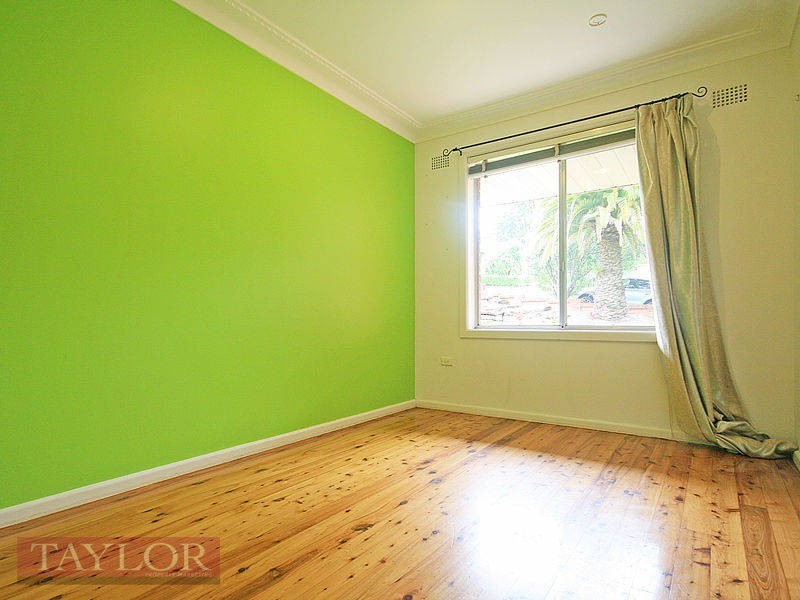 33 Girralong Avenue, Baulkham Hills NSW 2153