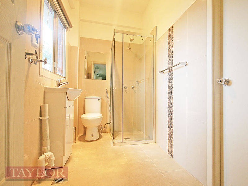 33 Girralong Avenue, Baulkham Hills NSW 2153