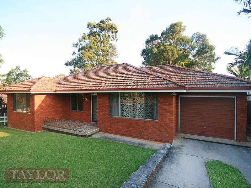 33 Girralong Avenue, Baulkham Hills NSW 2153