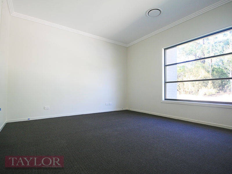 51 Sugarloaf Crescent, Colebee NSW 2761