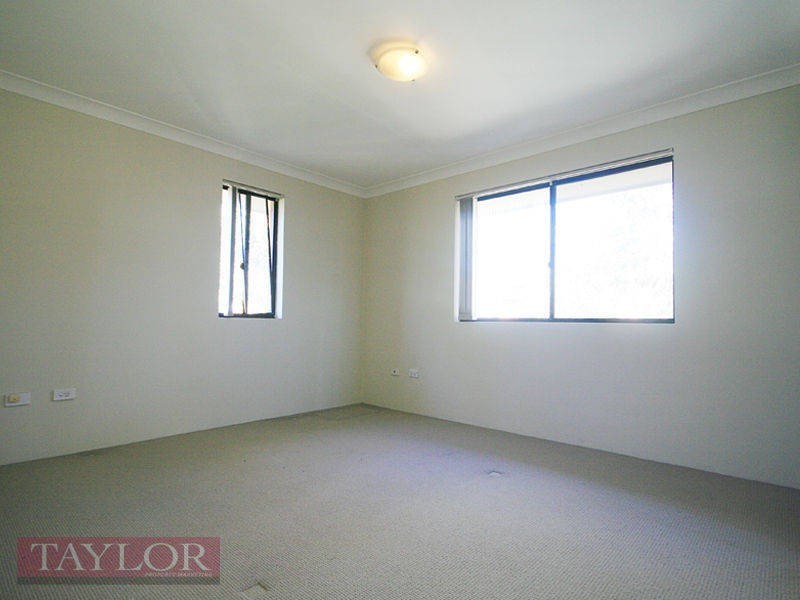 14/10 Todd Street, Merrylands NSW 2160