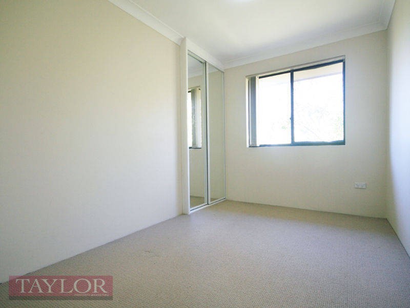 14/10 Todd Street, Merrylands NSW 2160