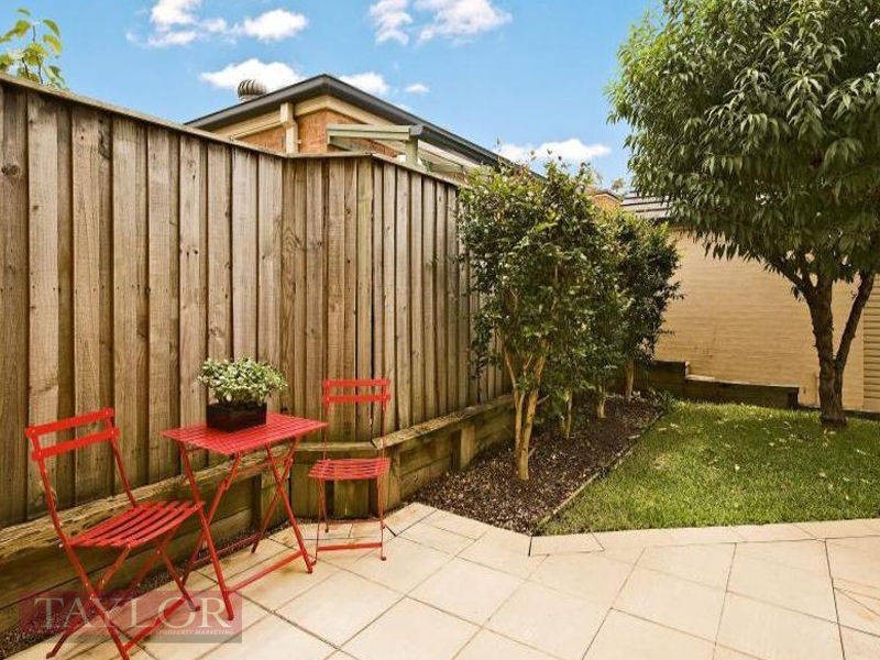 3 The Grove, Oatlands NSW 2117