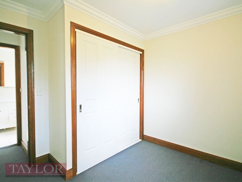 9 Telfer Street, Westmead NSW 2145