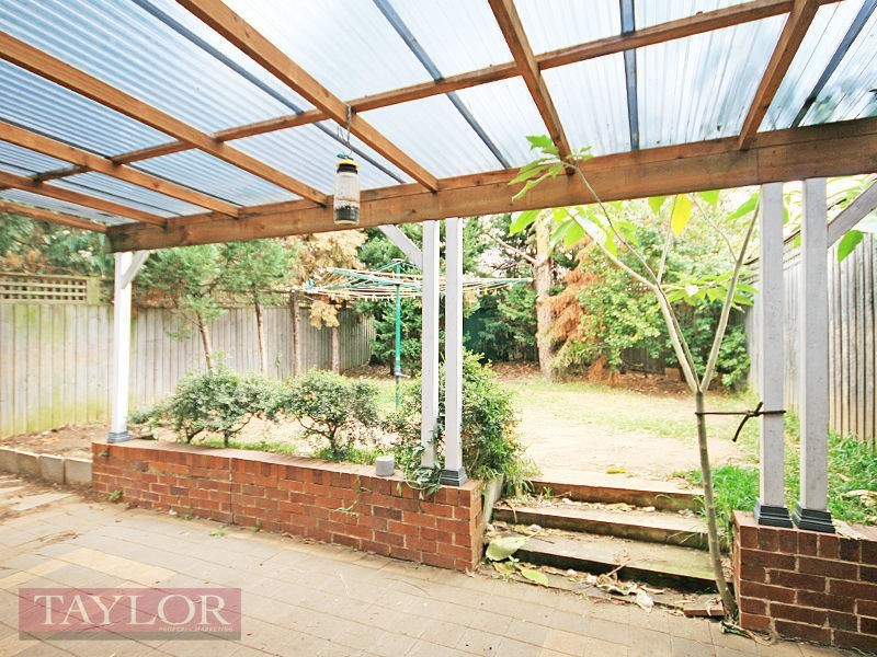 9 Telfer Street, Westmead NSW 2145