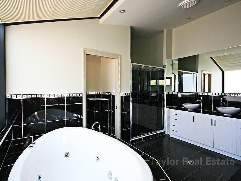 1 Amy Hawkins Circuit, Kellyville NSW 2155