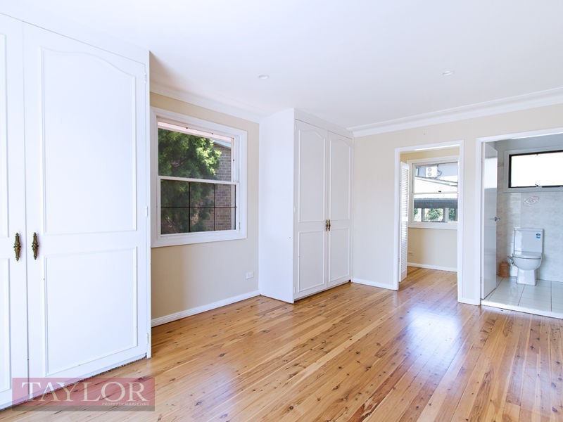 16 Yarralumla Drive, Carlingford NSW 2118