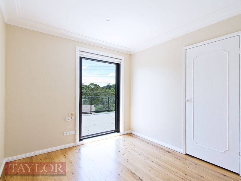 16 Yarralumla Drive, Carlingford NSW 2118