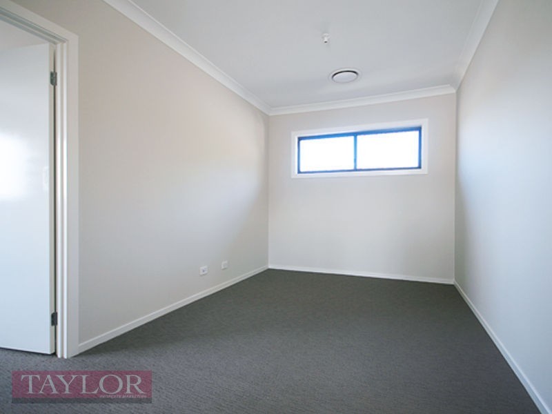 49 Sugarloaf Crescent, Colebee NSW 2761