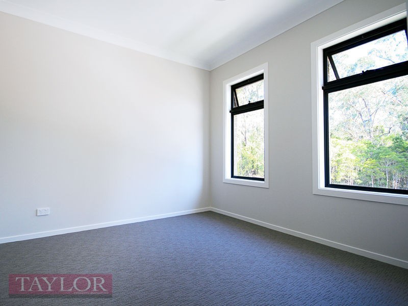 49 Sugarloaf Crescent, Colebee NSW 2761