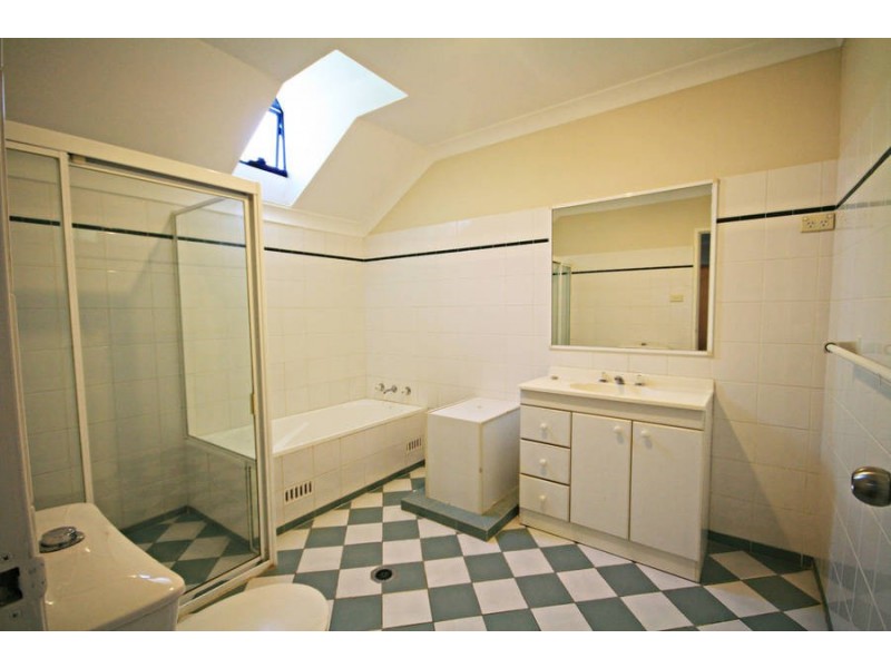 2/99 Gladstone Street, North Parramatta NSW 2151