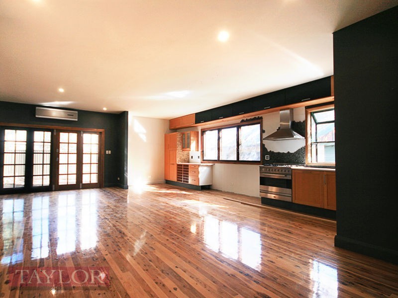 7 Linden Street, Toongabbie NSW 2146