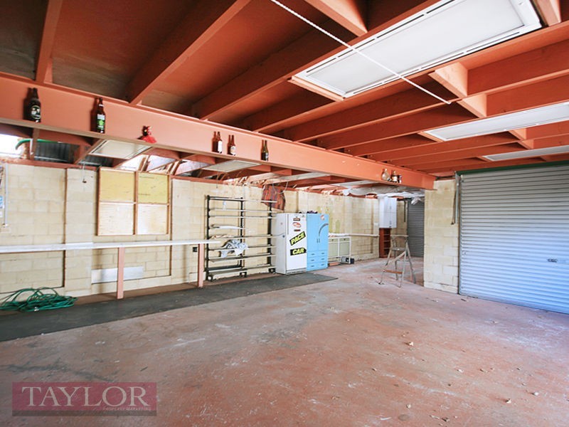 7 Linden Street, Toongabbie NSW 2146