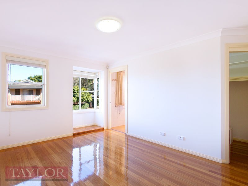 11 Riverview Place, Oatlands NSW 2117