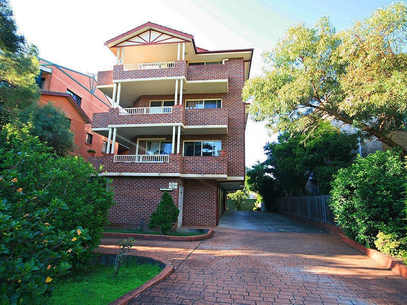 2/25 Early Street, Parramatta NSW 2150