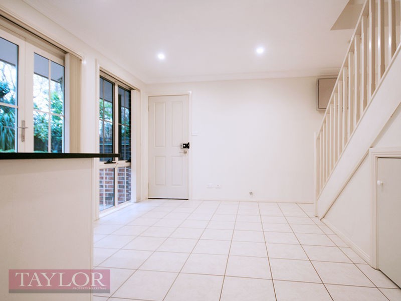 5 The Mews, Oatlands NSW 2117