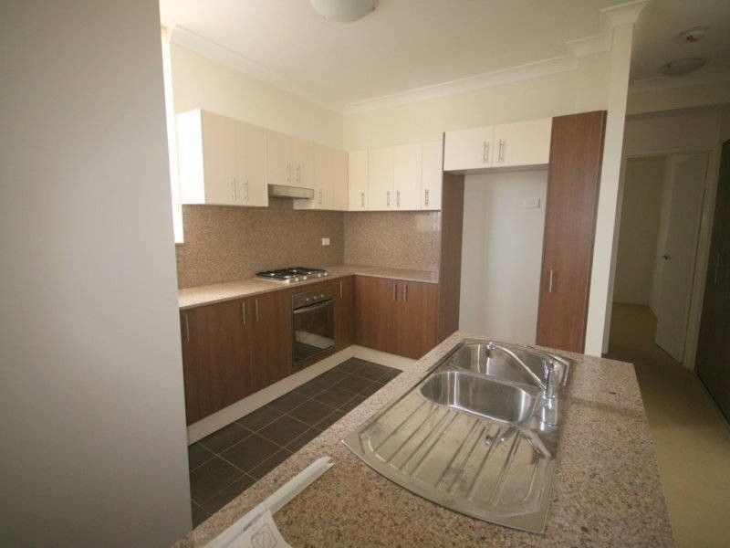 37/12-14 Benedict Circuit, Holroyd NSW 2142