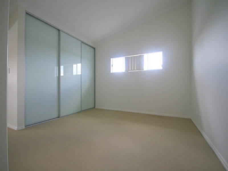 37/12-14 Benedict Circuit, Holroyd NSW 2142