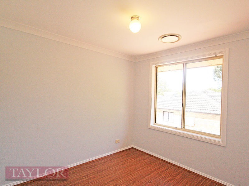 1/27 Girraween Road, Girraween NSW 2145