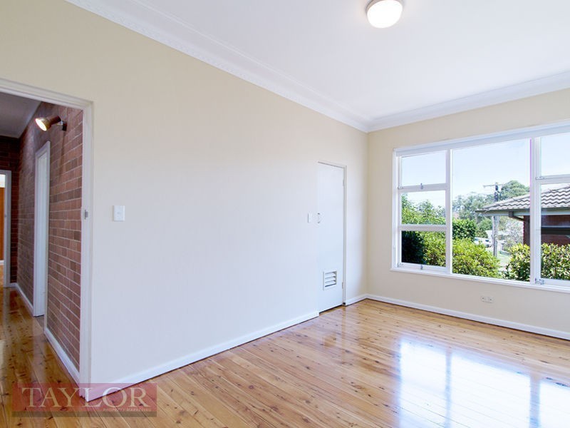 8 Immarna Place, Oatlands NSW 2117