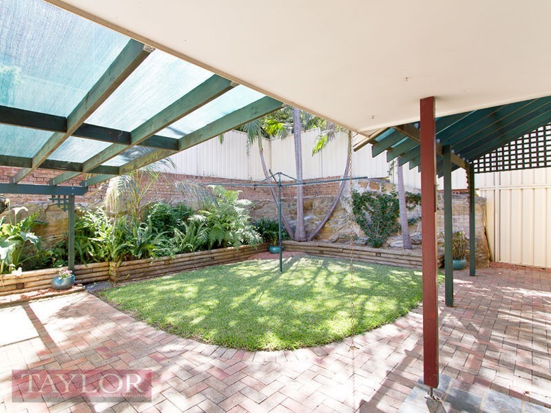 2 Larnook Close, Oatlands NSW 2117