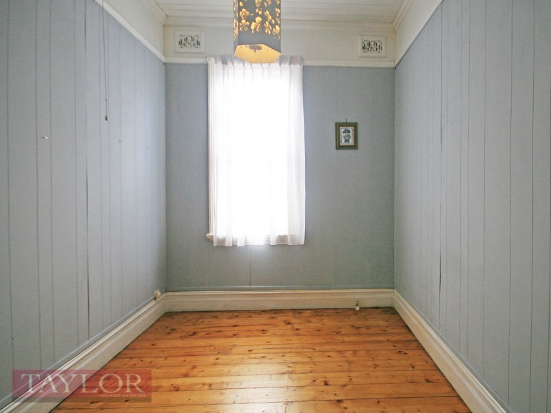 44 The Avenue, Granville NSW 2142