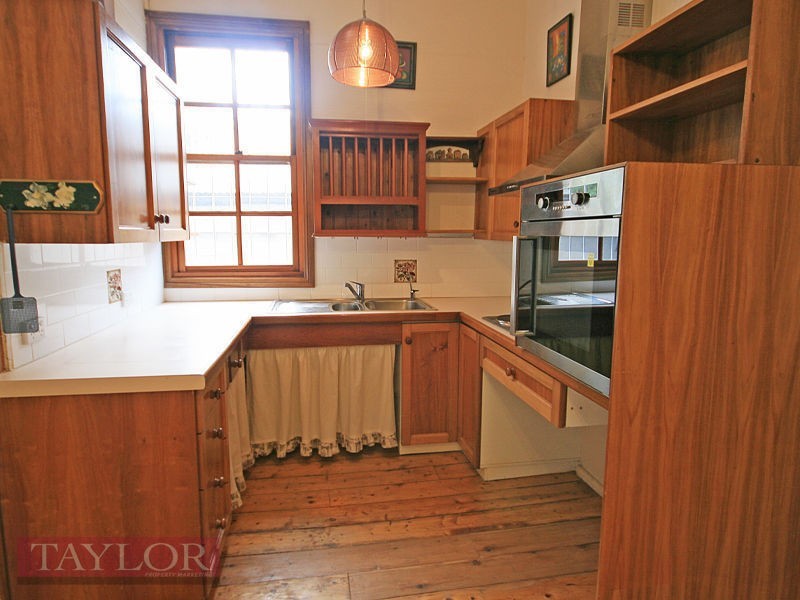 44 The Avenue, Granville NSW 2142