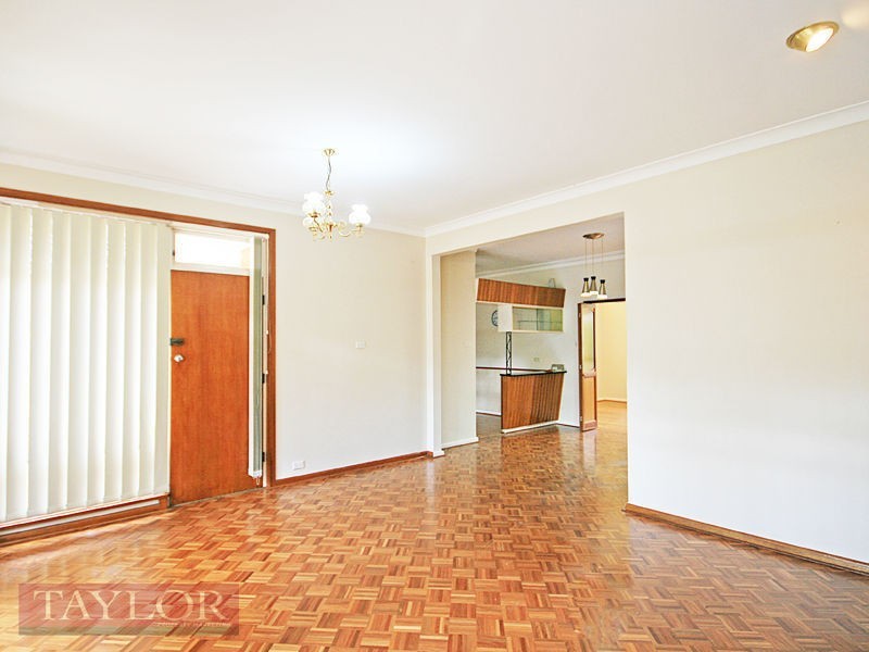 25 Gollan Avenue, Oatlands NSW 2117