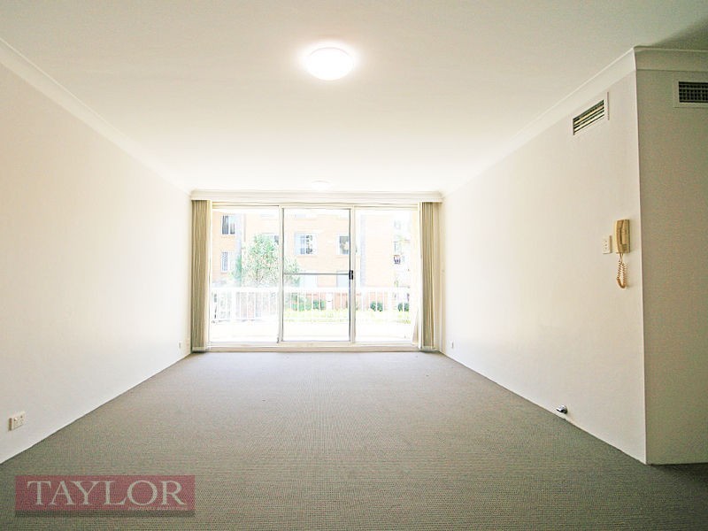 13/7 Mead Drive, Chipping Norton NSW 2170
