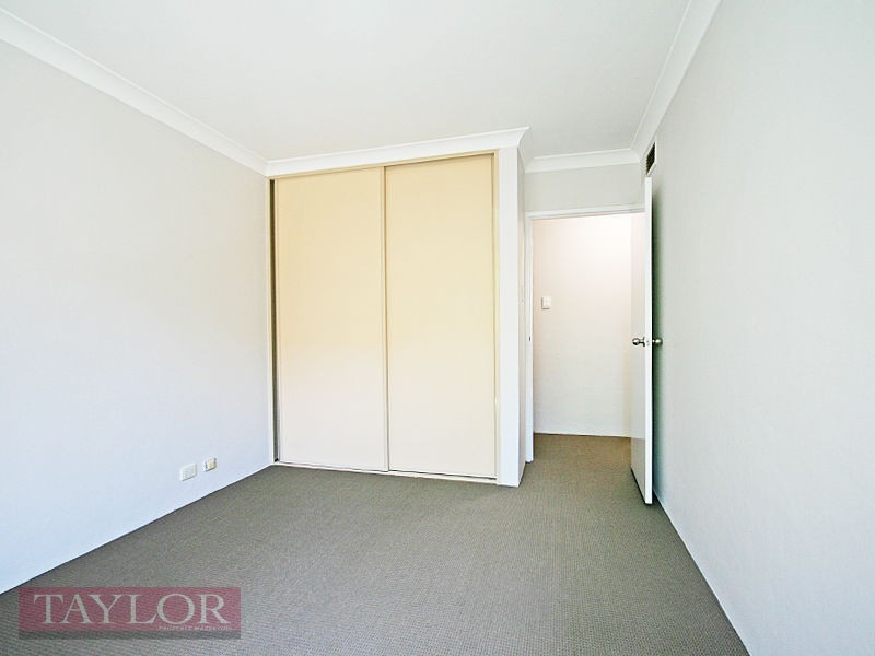 13/7 Mead Drive, Chipping Norton NSW 2170