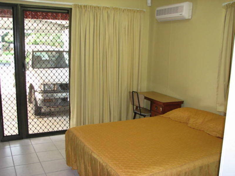 19 Augustus Street, Mooroobool QLD 4870