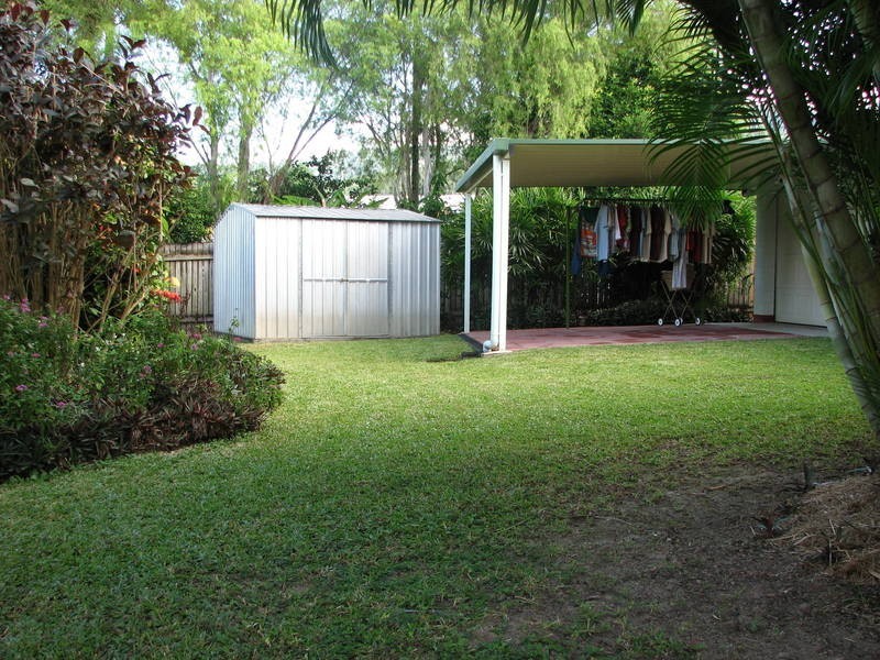 19 Augustus Street, Mooroobool QLD 4870