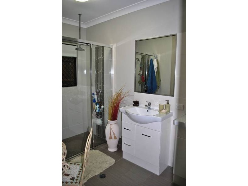 37 Propeller Court, Trinity Beach QLD 4879