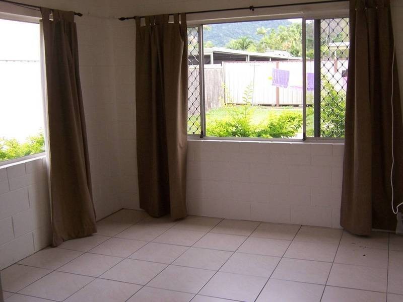1/20 Jensen Street, Manoora QLD 4870