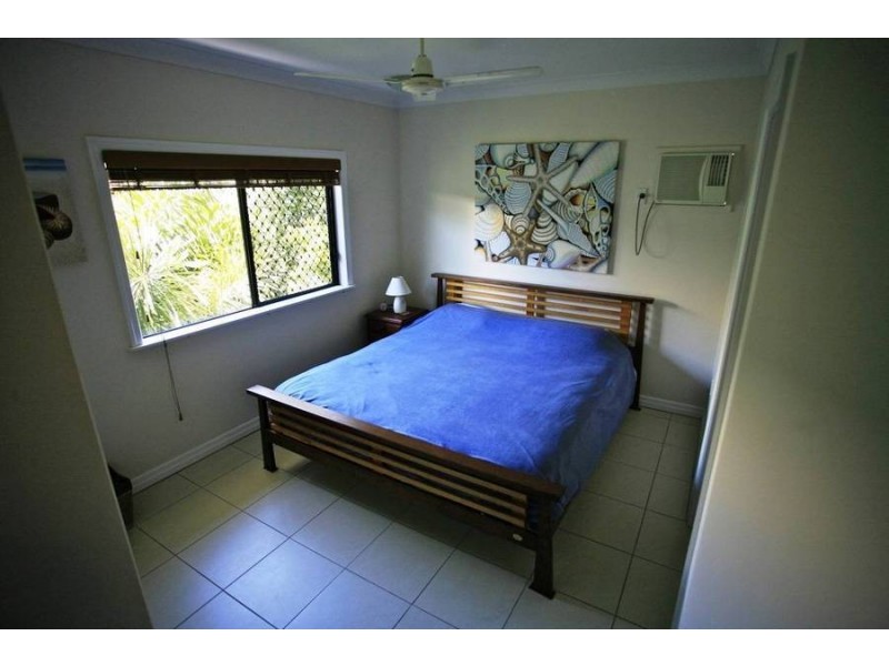 Yorkeys Knob QLD 4878
