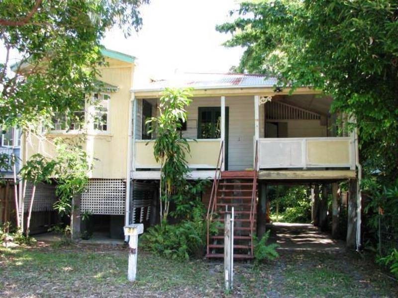 31 Cairns Street, Cairns QLD 4870