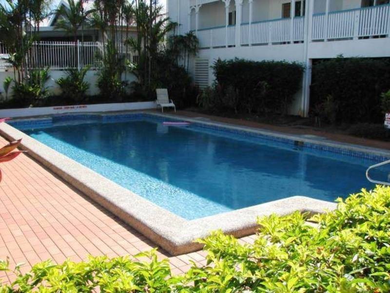 28/63 McLeod Street, Cairns QLD 4870