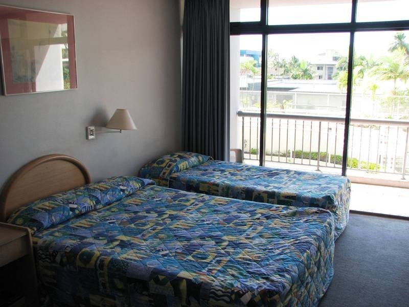 136-140 Sheridan Street, Cairns QLD 4870