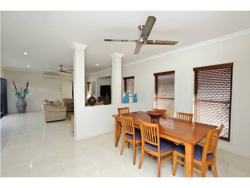 Trinity Beach QLD 4879