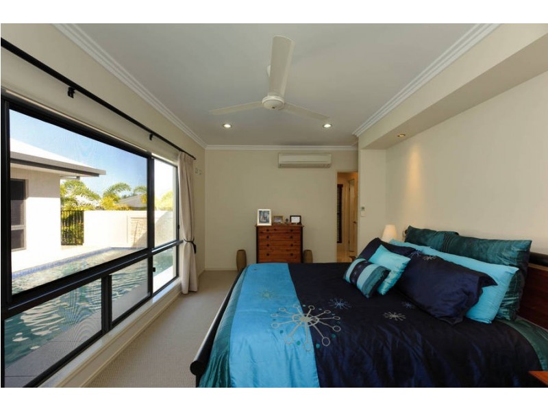 Trinity Beach QLD 4879