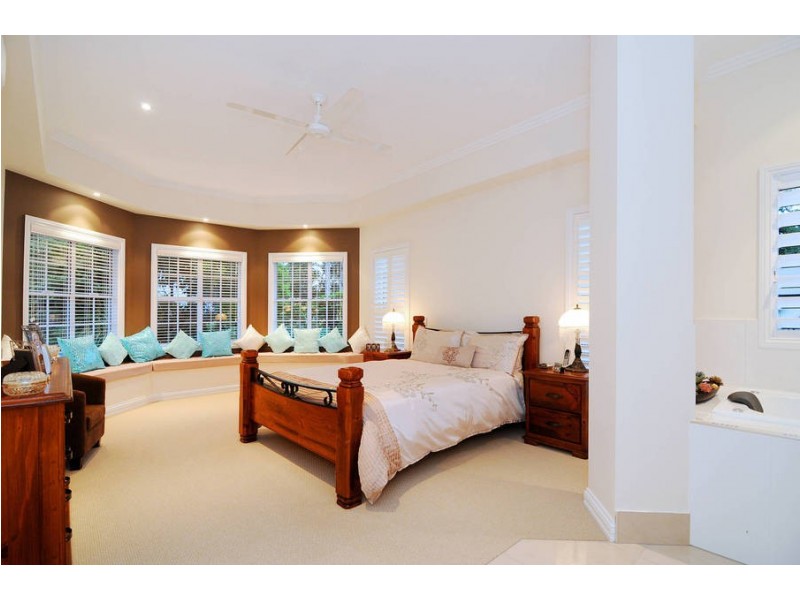 61 Fretwell Road, White Rock QLD 4868