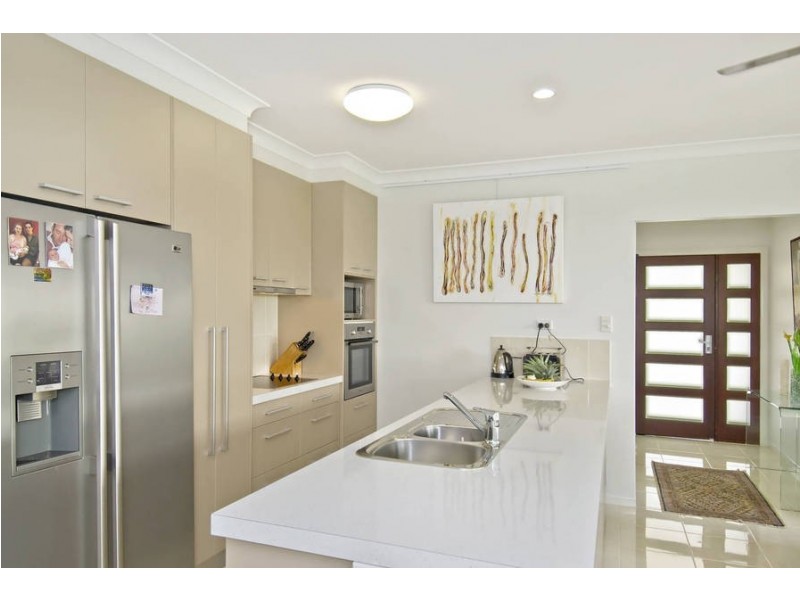 7 Propeller Court, Trinity Beach QLD 4879
